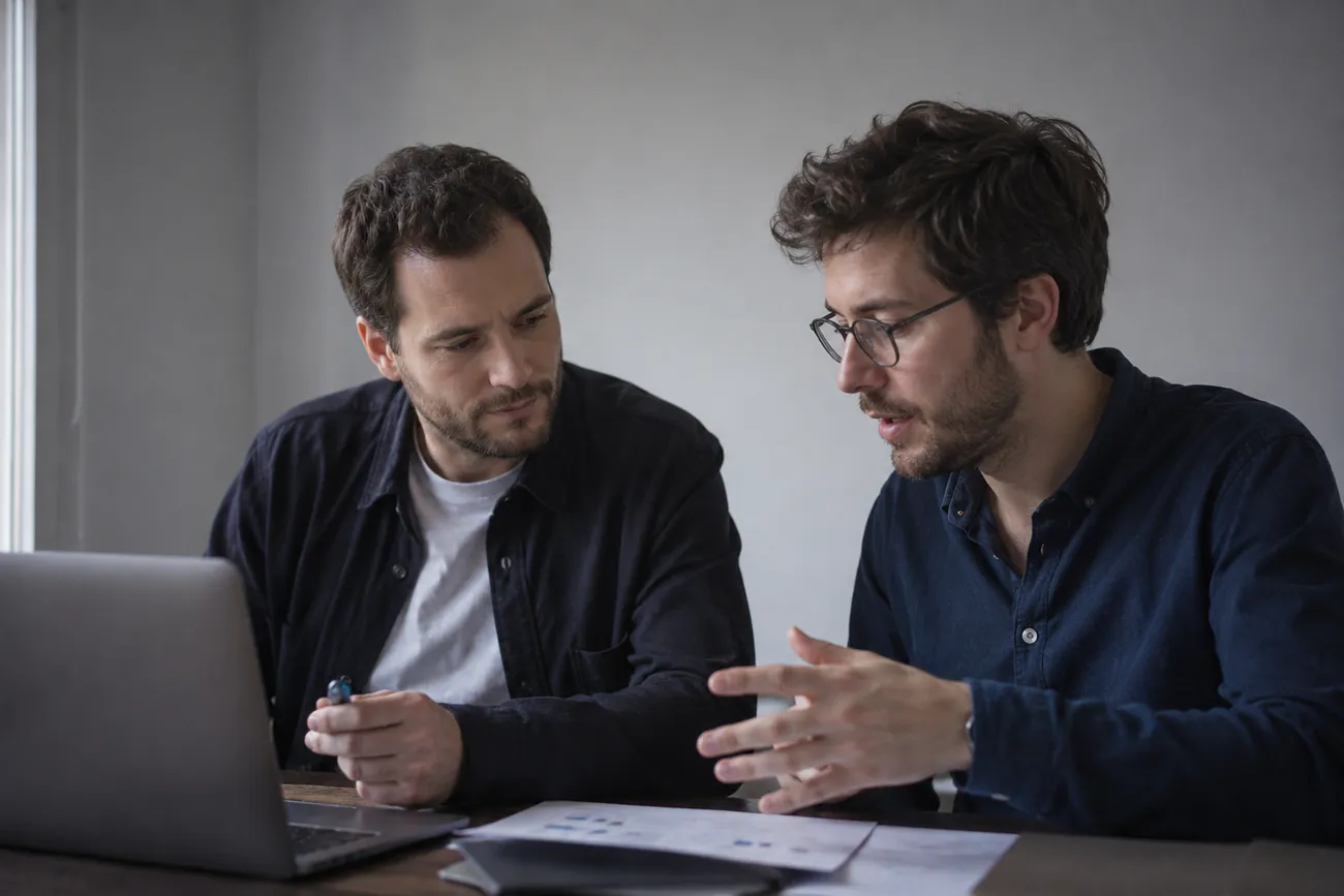 Gemeinsames Arbeiten am Projekt